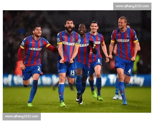 热刺主场迎战水晶宫英超焦点对决牵动争四与保级走势悬念升级球迷期待